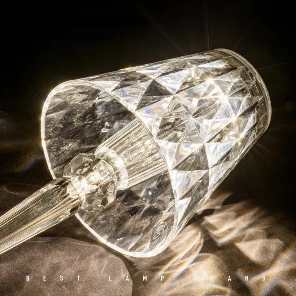 Crystal Curve Lamp ®